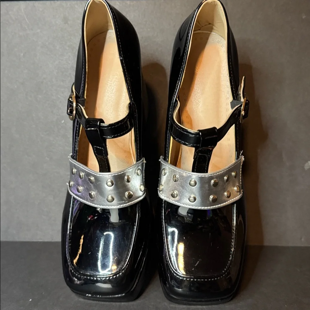 Black Patent Platform Mary Jane’s